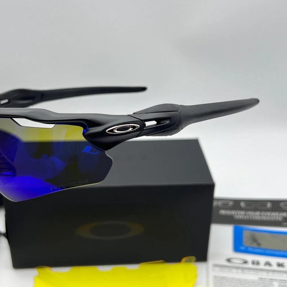 Oakley size one